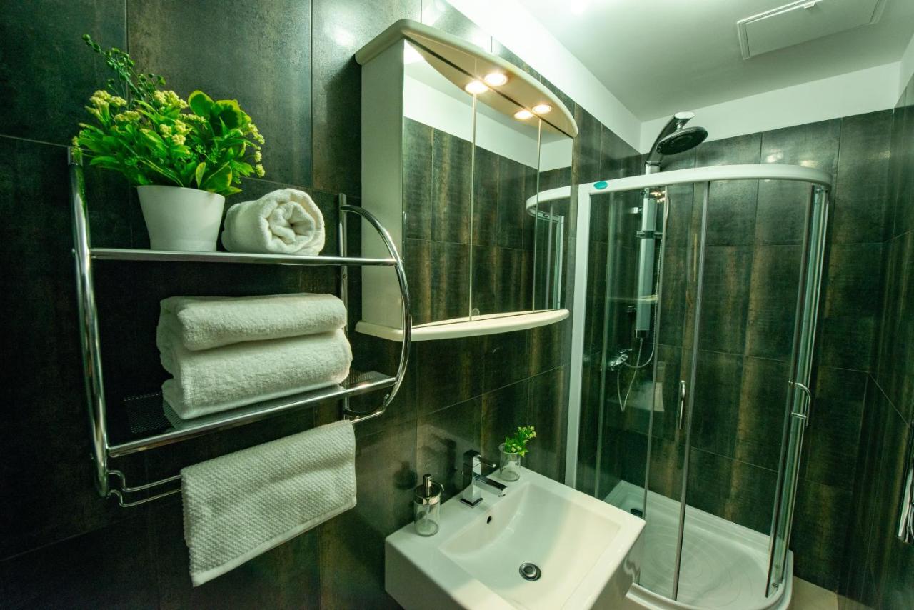 The Rooms Targu Mures Exterior foto